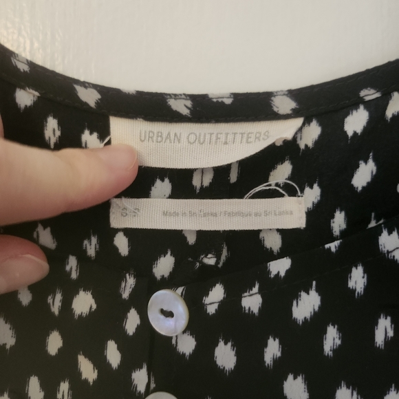 Urban Outfitters Romper - Picture 2 of 2